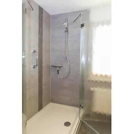 Haus Stranddistel Whg 3 Apartment Ostseeheilbad Zingst